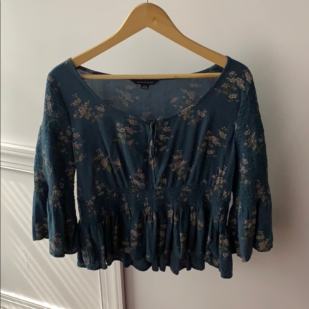 American Eagle floral blouse